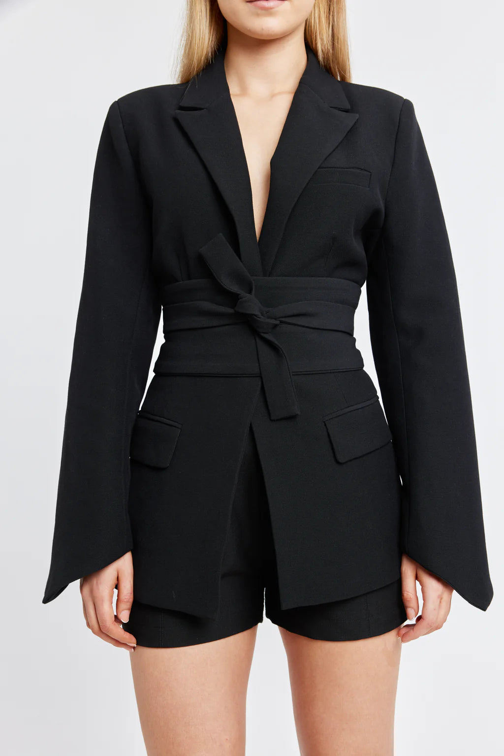 Chloe | Blazer with belt